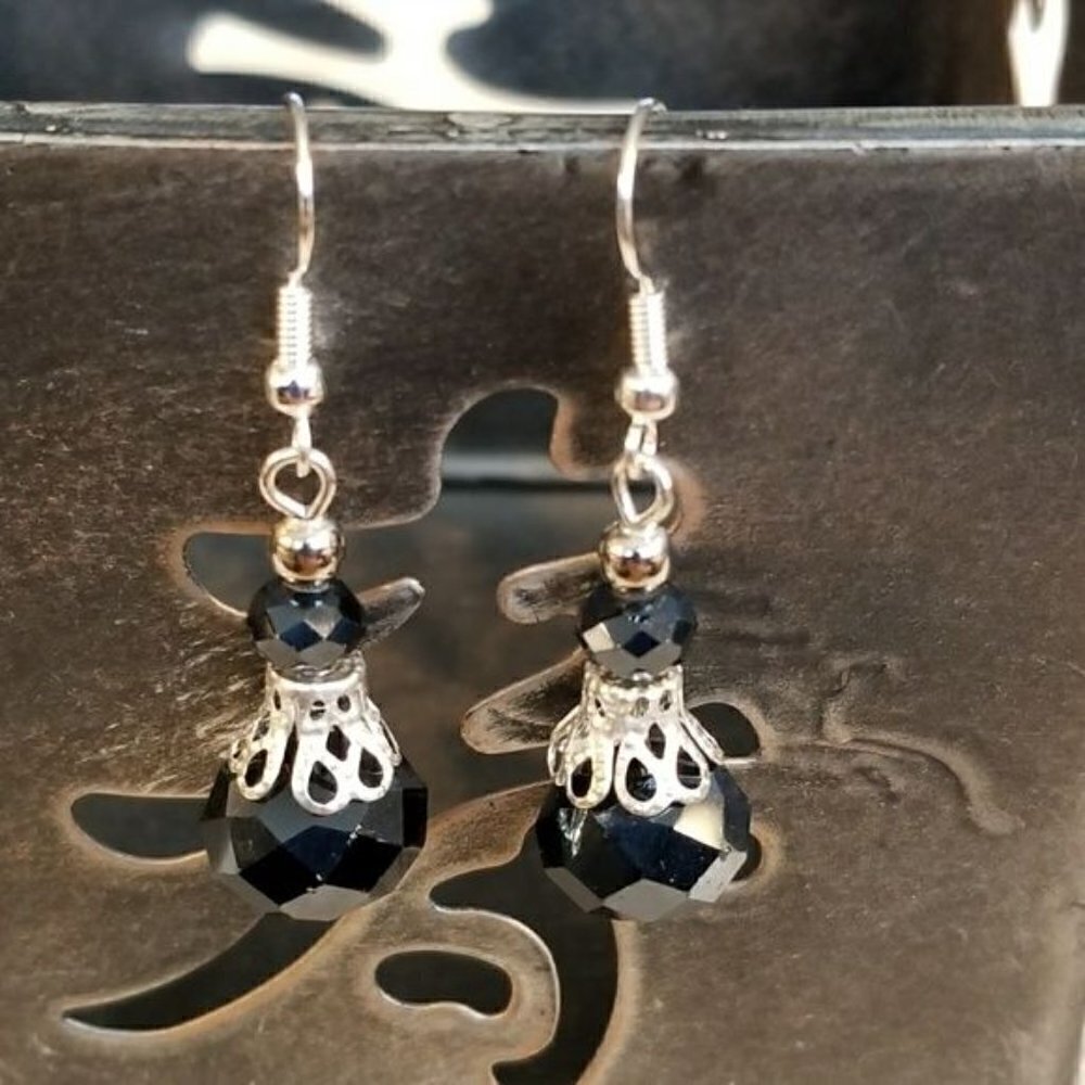 Victorian Crystal Filigree Basket Dangle Earrings Black Silver